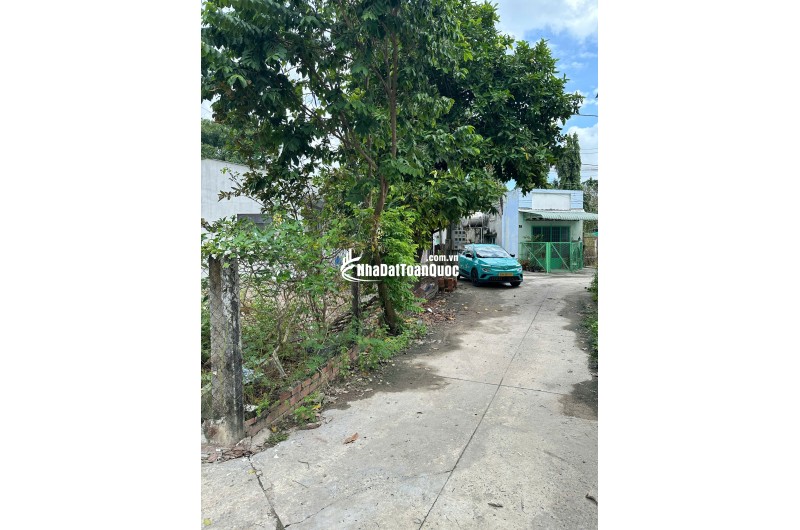 BÁN GẤP LÔ ĐẤT 2MT ĐƯỜNG NGUYỄN THÁI HỌC TP TÂY NINH. LH:0962644181.