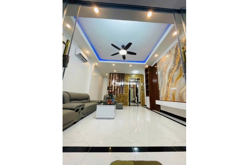 Chính Chủ Bán Nhà Cầu Giấy 38m2 6 Tầng Thang Máy Xây Mới Ô Tô Đỗ Cổng Hơn 10 Tỷ