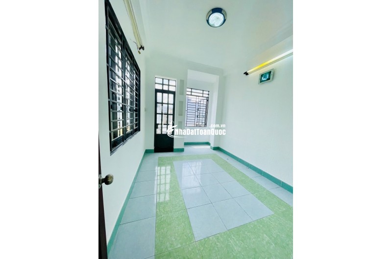  THẠCH LAM – HẺM ĐẸP XE HƠI TRÁNH NHAU – 82m2 (4 x21m), 3 TẦNG BTCT – Ở NGAY, NHỈNH 7 TỶ 