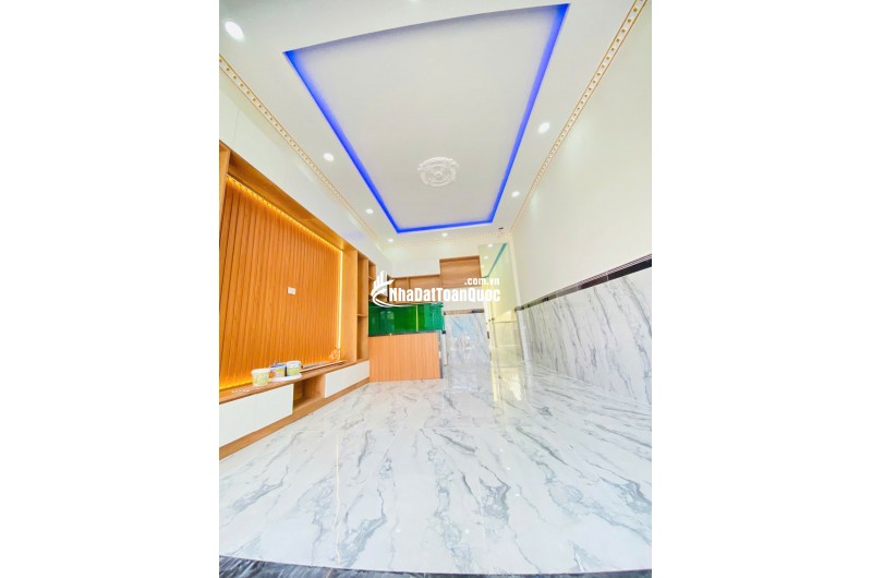 Bán nhà mặt phố Thới Tam Thôn 14, Hóc Môn, 4x15m, 60m2, SH, 4.3 tỷ