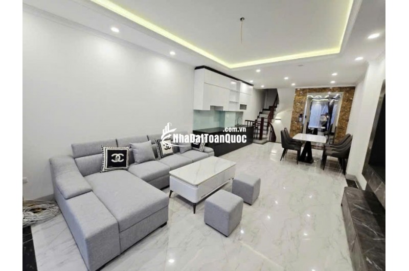 NHÀ RIÊNG 6 TẦNG THANG MÁY_ XUÂN ĐỈNH/SÁT NGOẠI GIAO ĐOÀN/ CV HÒA BÌNH- DT 36M2x 6 TẦNG- MẶT NGÕ THÔNG- HƠN 8 TỶ