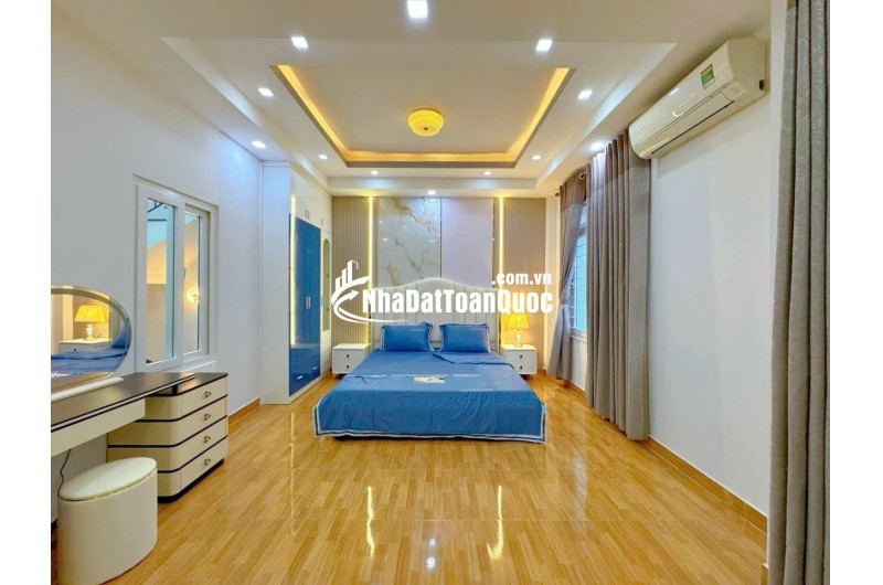 NHÀ ĐẸP – GIÁ TỐT – CẦN BÁN CĂN NHÀ 5 Tầng Tại Đường Bùi Quang Là, P.12, Q. Gò Vấp,TP. Hồ Chí Minh.