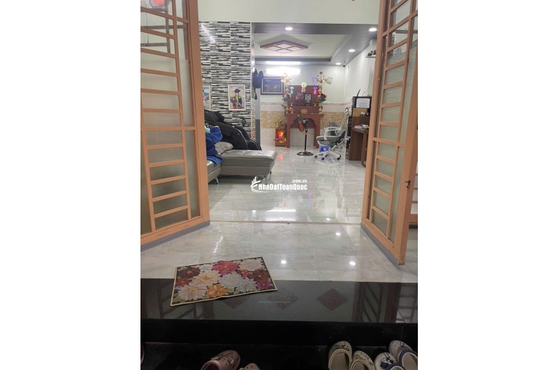 NHÀ ĐẸP – GIÁ TỐT  – CHÍNH CHỦ CẦN BÁN TẠI Hẻm 96, Xã Phú Xuân, Huyện Nhà Bè, Tp Hồ Chí Minh