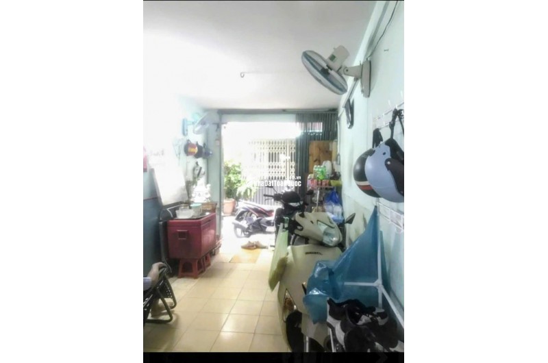  Bán Nhà Hiếm đường Dạ Nam P3, Q8 -  Giá chào chỉ 6,2 tỷ, có thương lượng