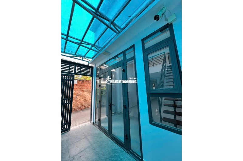 BÁN NHÀ RẺ NHẤT KHU VỰC QUẬN 9, DT 52M2 CHỈ 3,85 tỷ. LH:0352689300