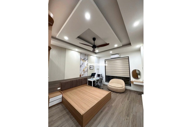 40M RA Ô TÔ TRÁNH - TRẦN DUY HƯNG 38M2- 5TẦNG - NHỈNH 9TỶ NHÀ MỚI ĐẸP - NỘI THẤT SỊN