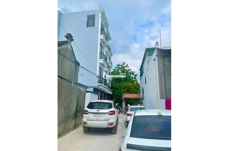 NHÀ ĐẸP- GIÁ TỐT CẦN BÁN NHANH NHÀ 4 TẦNG ĐẸP LONG LANH – GIÁ CHỈ HƠN 3 TỶ tại huyện Thanh Oai, Tp Hà Nội