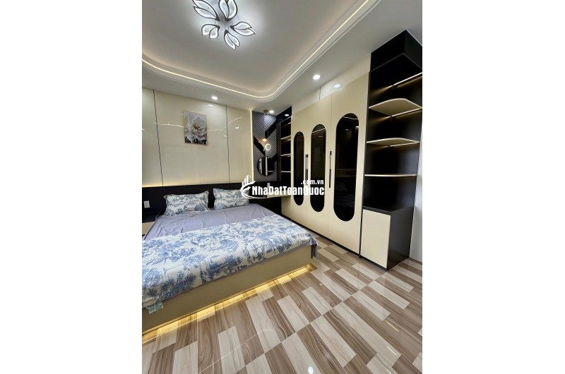 HẺM QUANG TRUNG – NHÀ MỚI 3 TẦNG GIÁ CHỈ 6.8 TỶ. LH:0779351867 – 0764071867.