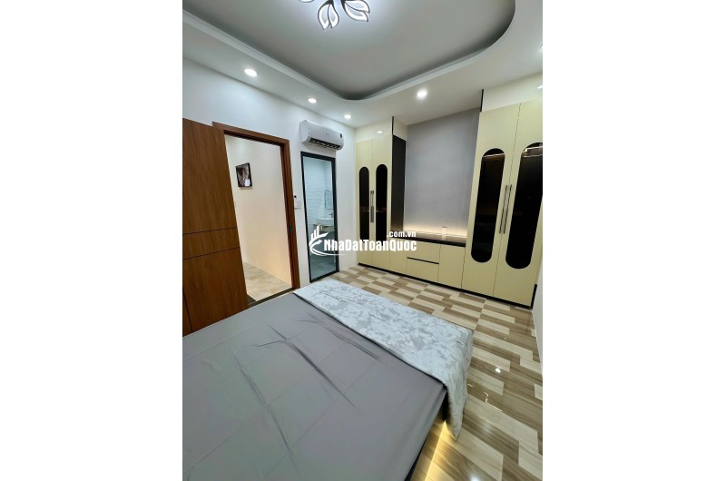 HẺM QUANG TRUNG – NHÀ MỚI 3 TẦNG GIÁ CHỈ 6.8 TỶ. LH:0779351867 – 0764071867.