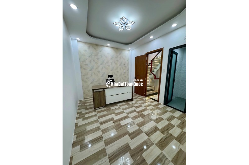 HẺM QUANG TRUNG – NHÀ MỚI 3 TẦNG GIÁ CHỈ 6.8 TỶ. LH:0779351867 – 0764071867.