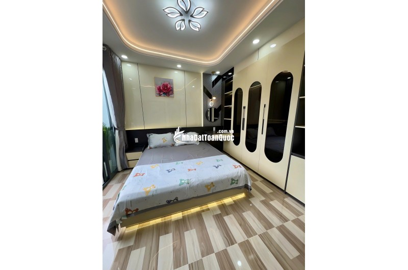 HẺM QUANG TRUNG – NHÀ MỚI 3 TẦNG GIÁ CHỈ 6.8 TỶ. LH:0779351867 – 0764071867.