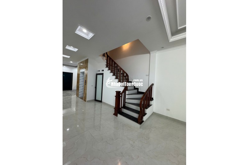 Bán nhà Vĩnh Khang Ngọc Hồi Thanh Trì – 59m² 5 tầng thang máy, ô tô vào nhà, giá chỉ 8.7 tỷ lh 0326213286