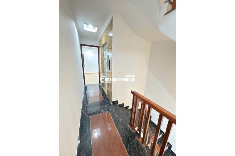 HIẾM HIẾM HIẾM!!! Bán nhà Vĩnh Ninh Vĩnh Quỳnh Thanh Trì – Nhà mới 5 tầng thang máy, ô tô đỗ cửa, 66m² chỉ 8.5 tỷ