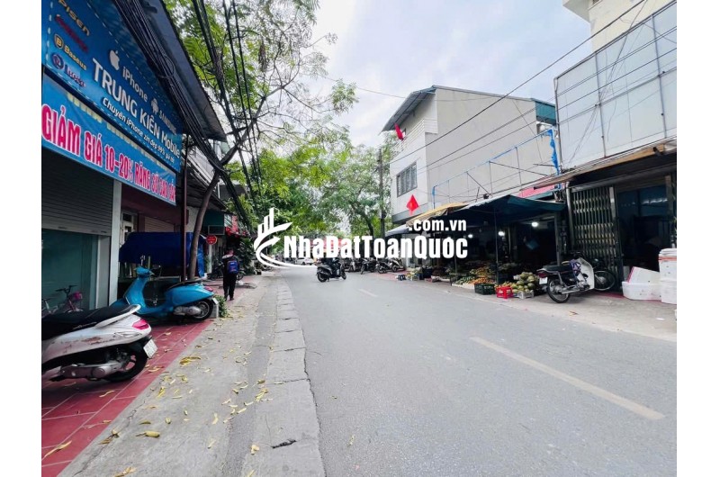 MẢNH ĐẤT VÀNG - MẶT PHỐ PHÚC DIỄN - VỈA HÈ - Ô TÔ TRÁNH - KINH DOANH SẦM UẤT - THOÁNG TRƯỚC SAU