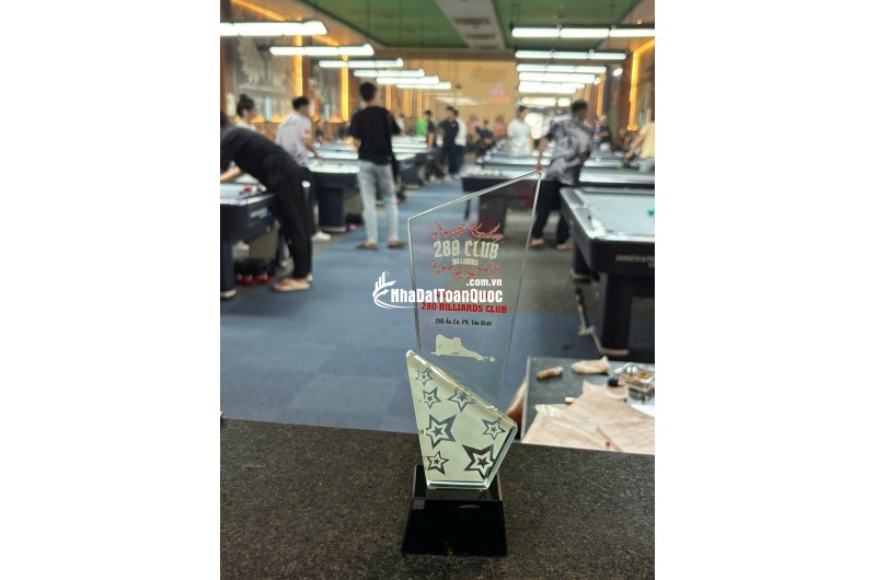 Sang nhượng CLB Bia  cao cấp,khách đông vào kinh doanh ngay