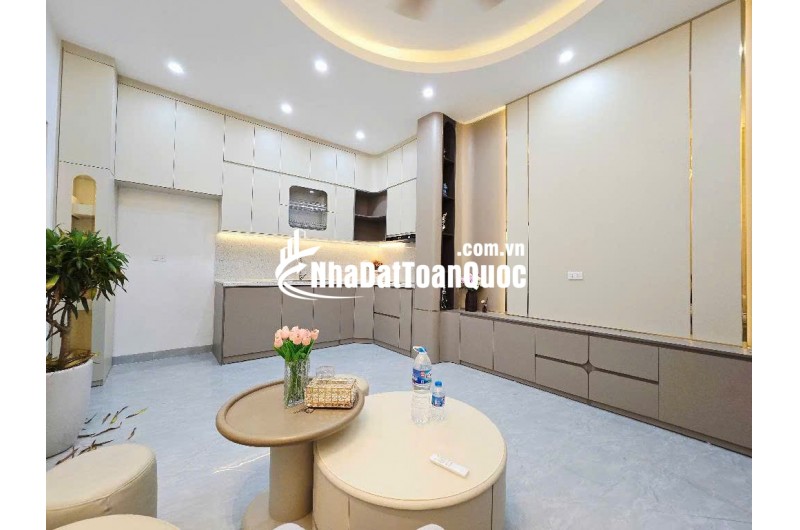 BÁN NHÀ LINH QUANG – GẦN VĂN MIẾU – NHÀ ĐẸP FULL ĐỒ – NGÕ THÔNG KINH DOANH – GIÁ MỀM 9.3 TỶ LH  0326.213.286