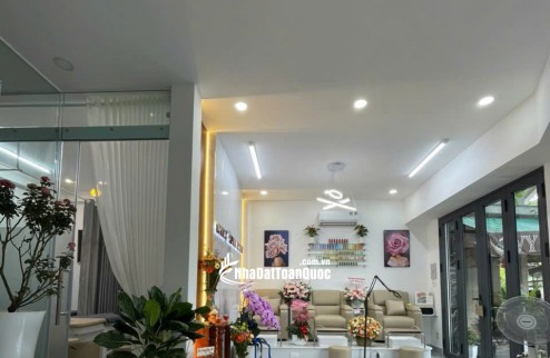 Sang tiệm Spa hoặc cho thuê, Spa Full đồ cao cấp vào là làm ngay