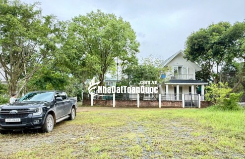 Bán gấp biệt thự 863m2 tại Yên Bài cách trung tâm Hà Nội 40 phút giá rẻ. MTG