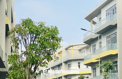 BÁN NHÀ PHỐ TRUNG TÂM CỦA TRUNG TÂM –  4 TẦNG, SHR, MẶT TIỀN 13M