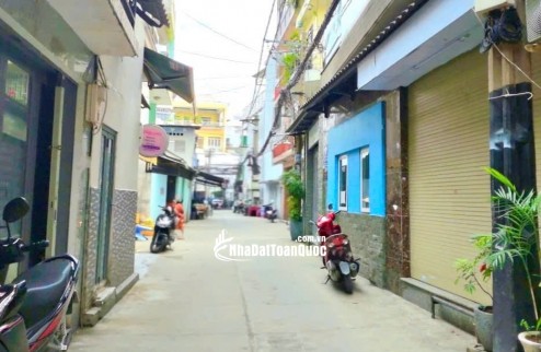 4 TỶ 350- BÁN NHÀ CMT8 QUẬN 10 – XE HƠI TỚI TẬN CỬA - DÒNG TIỀN HƠN 200 TRIỆU.VŨ 0933910039
