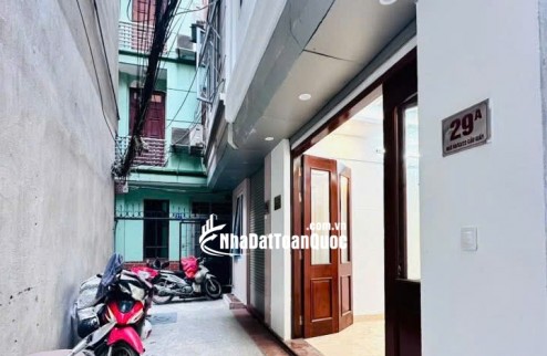 Bán Nhà Dân Xây Lô Góc Ngõ 68 Cầu Giấy 47m2 5 Tầng Hơn 11 Tỷ