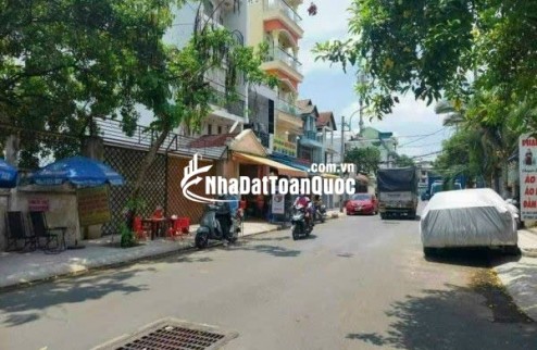 Chính chủ cần bán gấp lô đất vị trí đẹp 4 x 18m gần đường Dương Quảng Hàm, P6, Q. GV giá chỉ 8 tỷ