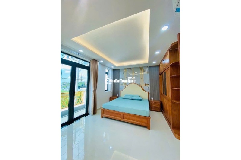 SIÊU PHẨM MẶT TIỀN HẺM ĐƯỜNG HUỲNH TẤN PHÁT - NHÀ BÈ - Ô TÔ NGỦ TRONG NHÀ - GIÁ 9x TỶ