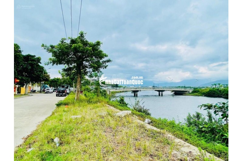 Siêu Phẩm Lô Góc Vệt 50m  Nguyễn Tất Thành, Hòa Hiệp Nam, Liên Chiểu, Đà Nẵng. 147m2, hướng Đông Nam, sổ đỏ, giá 7.2 tỷ. LH: 0877661879