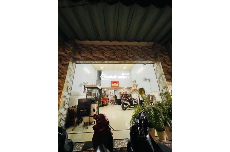  BÁN NHÀ MẶT TIỀN HUỲNH TẤN PHÁT, CHỈ 200M ĐẾN QUẬN 4 – VỊ TRÍ ĐẮC ĐỊA, GIÁ CHỈ 13 TỶ 