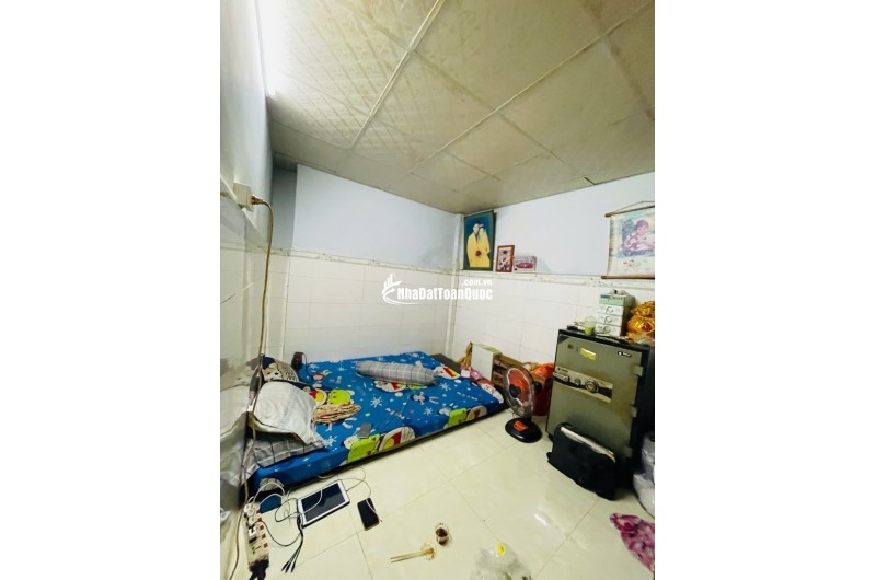  BÁN NHÀ MẶT TIỀN HUỲNH TẤN PHÁT, CHỈ 200M ĐẾN QUẬN 4 – VỊ TRÍ ĐẮC ĐỊA, GIÁ CHỈ 13 TỶ 