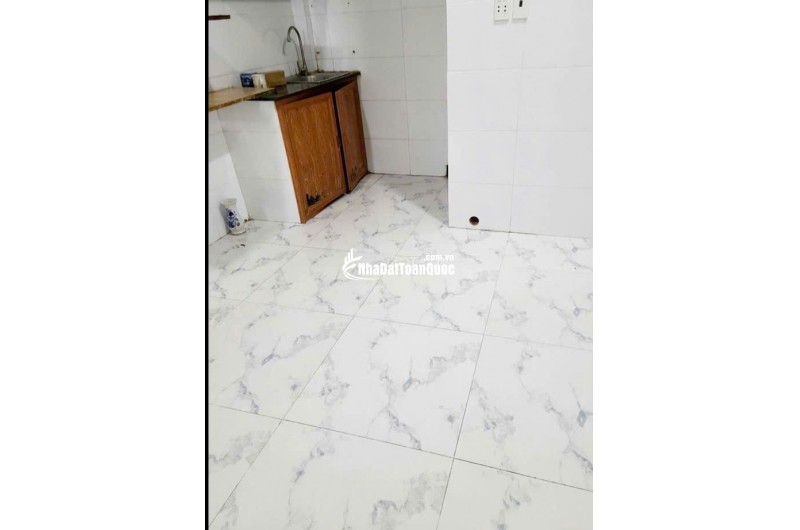 Cho thuê nhà 2 lầu hẻm xe máy Âu Cơ Phường Tân Thành, Tân Phú