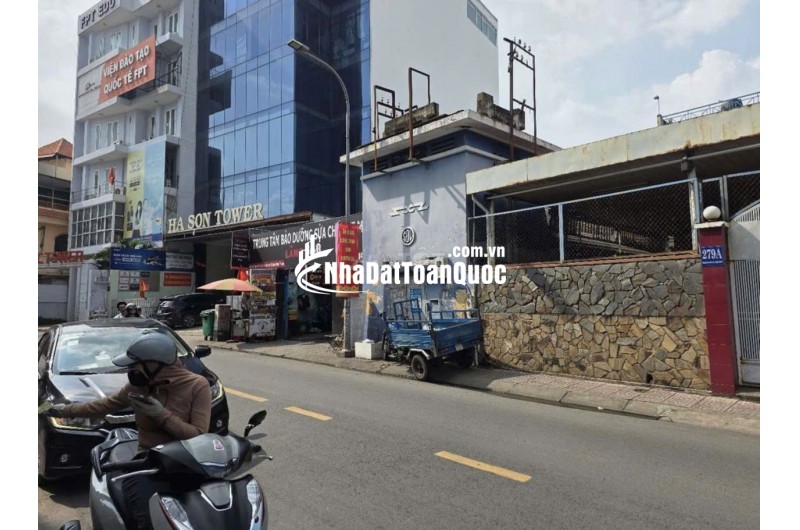 Chính chủ bán nhà mặt tiền Nguyễn Văn Đậu 1 trệt 1 lầu vị trí vàng