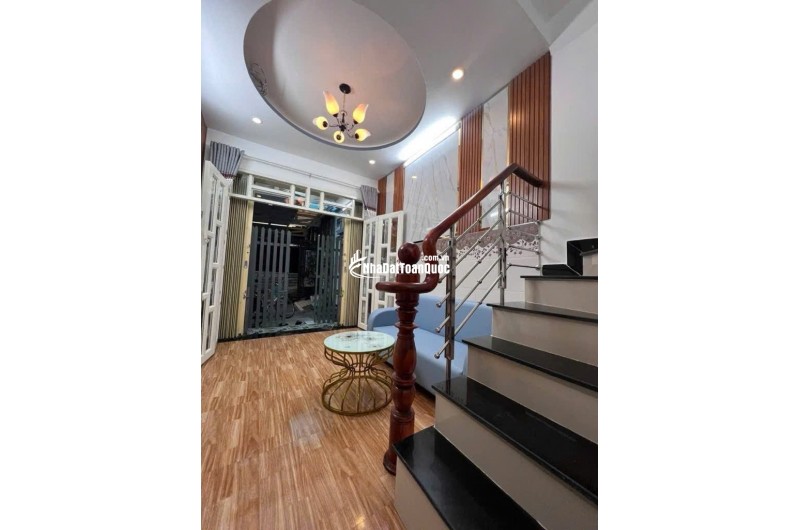 NHÀ 3 LẦU NHỎ ĐẸP – THIẾT KẾ SANG TRỌNG – HẺM XE HƠI 6M – NGAY TT THỊ TRẤN NHÀ BÈ – HUỲNH TẤN PHÁT - GIÁ 2xx TỶ