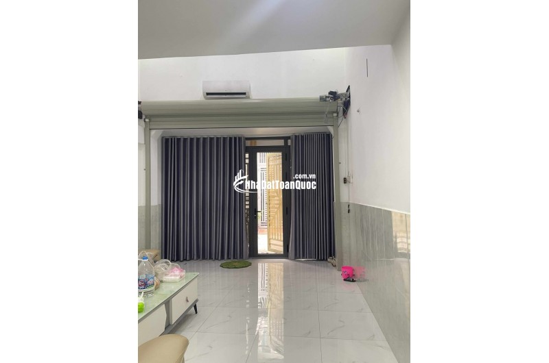Bán nhà 3 tầng, 36m2 Bình Thành, Bình Tân. SH, 3.7 tỷ. LH: 0909898125