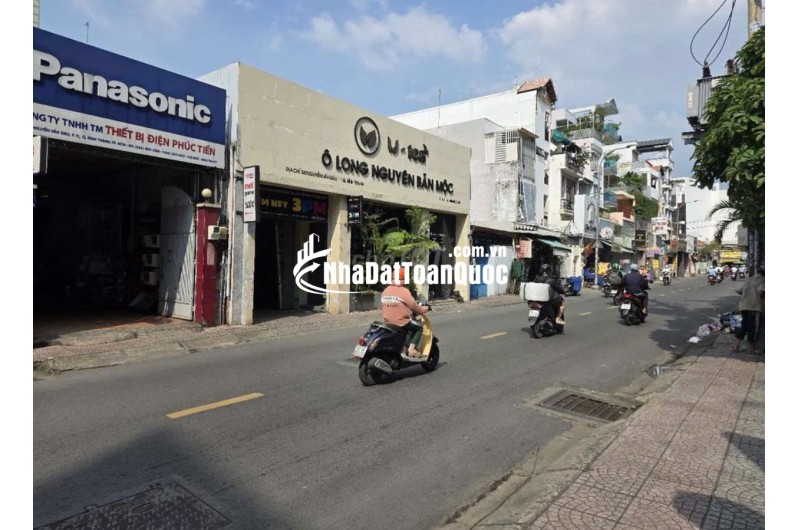 Chính chủ bán nhà mặt tiền Nguyễn Văn Đậu 1 trệt 1 lầu vị trí vàng