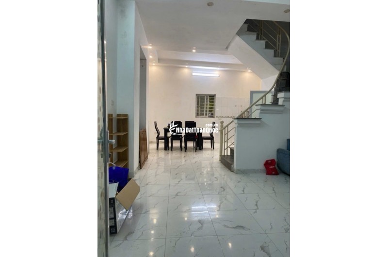  Bạch_Mai – 41m – 3 Tầng – MT 5,5m – Giá: 9,5 Tỷ