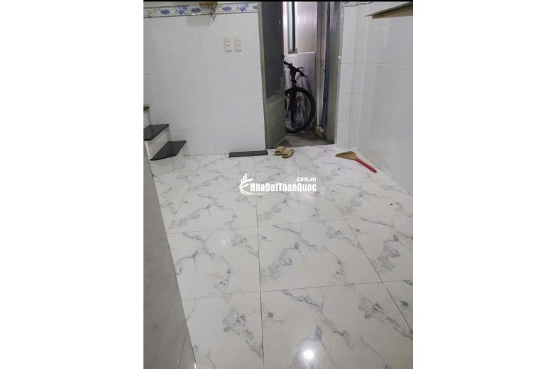 Cho thuê nhà 2 lầu hẻm xe máy Âu Cơ Phường Tân Thành, Tân Phú