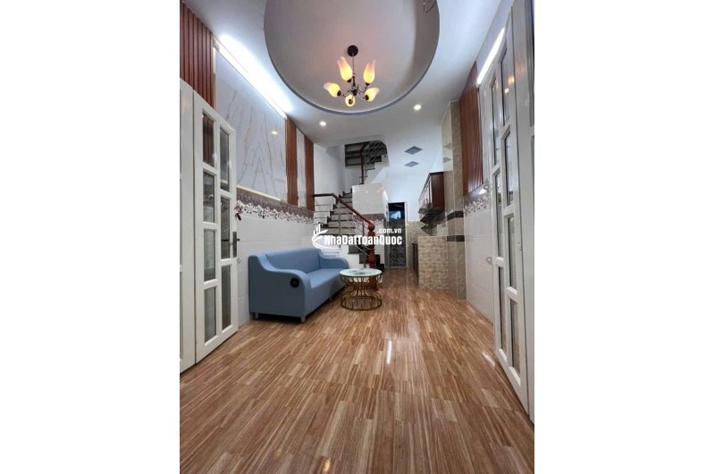 NHÀ 3 LẦU NHỎ ĐẸP – THIẾT KẾ SANG TRỌNG – HẺM XE HƠI 6M – NGAY TT THỊ TRẤN NHÀ BÈ – HUỲNH TẤN PHÁT - GIÁ 2xx TỶ