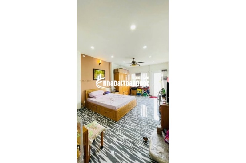 Nhà MT Đường Thái Phiên Phường 8 Quận 11 Cũ.