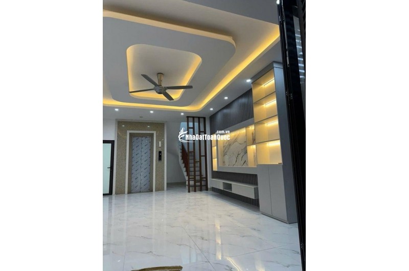 HÀ TRÌ 5 TẦNG THANG MÁY LÔ GÓC 45M2 CHỈ 9 TỶ