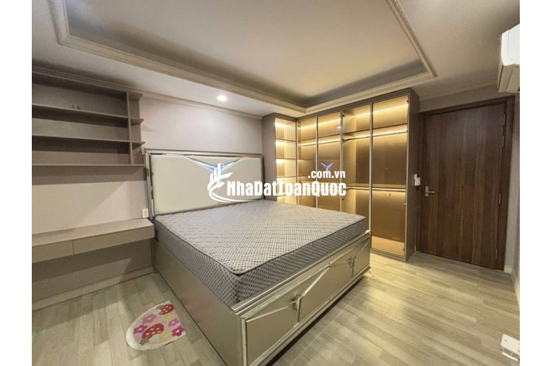 Chính chủ bán căn hộ Homyland Riverside 81m2 2PN tầng 25