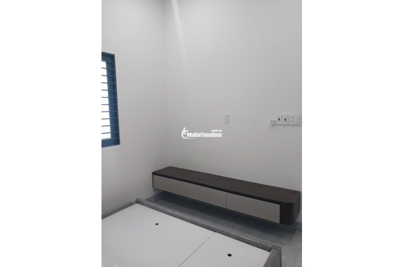 Bán nhà lô C4 đường số 2 cạnh với đường Tú Xương KĐT Tây Bắc.