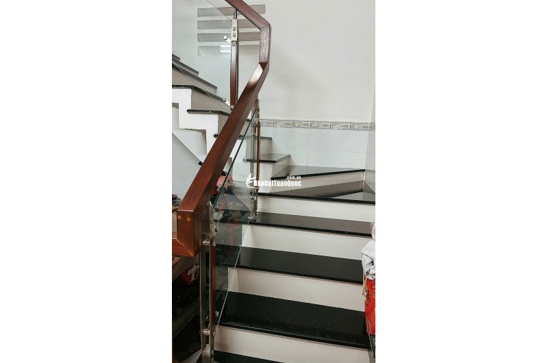 Bán nhà MT Âu Cơ P14 Tân Bình tiện kinh doanh đầu tư sinh lợi cao