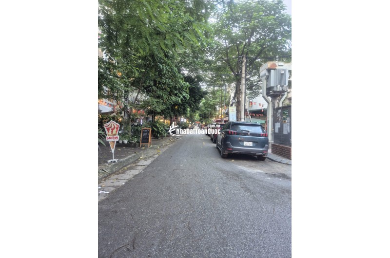 rrr Bạch Mai – Phân Lô Ô Tô Đỗ Cửa – 5 Tầng – Giá: 10,5 Tỷ