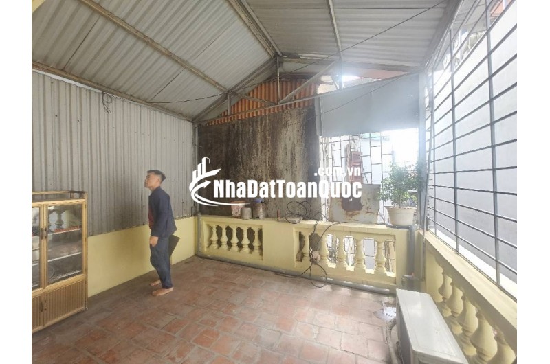 Nhà đẹp Gốc Đề Minh Khai – 3 tầng – Ngõ thông ô tô – Kinh doanh – Sổ đỏ, 10.8 tỷ