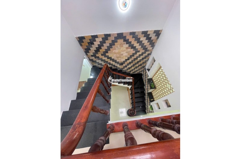 Bán nhà 1 lầu mặt tiền chợ Liên Khu 5-6 tiện kinh doanh đa ngành