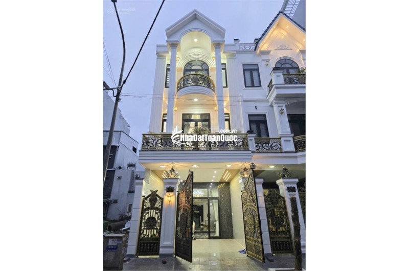 Bán nhà mặt phố Phú Lộc 22, Liên Chiểu, Đà Nẵng. DT 95m2, 3 tầng, 4PN. Sổ đỏ chính chủ. Giá 11.4 tỷ. LH: 0877661879