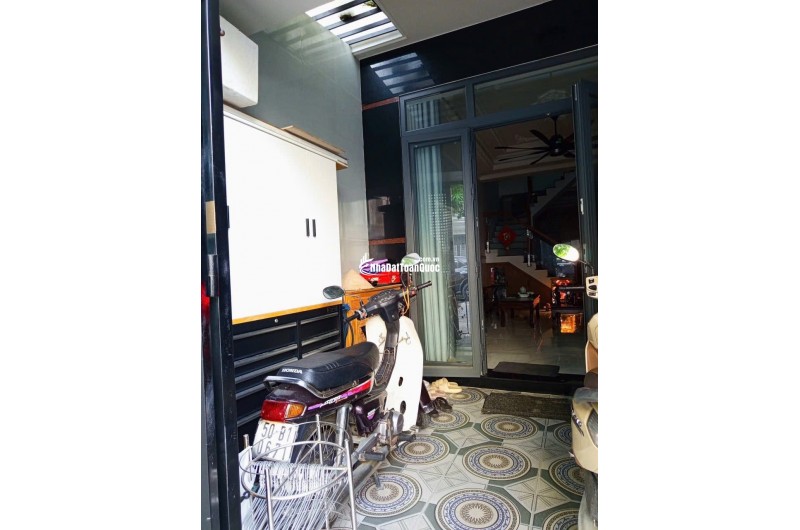 CHÍNH CHỦ GỬI BÁN GẤP NHÀ HOÀN CÔNG – CẮT LỖ SÂU