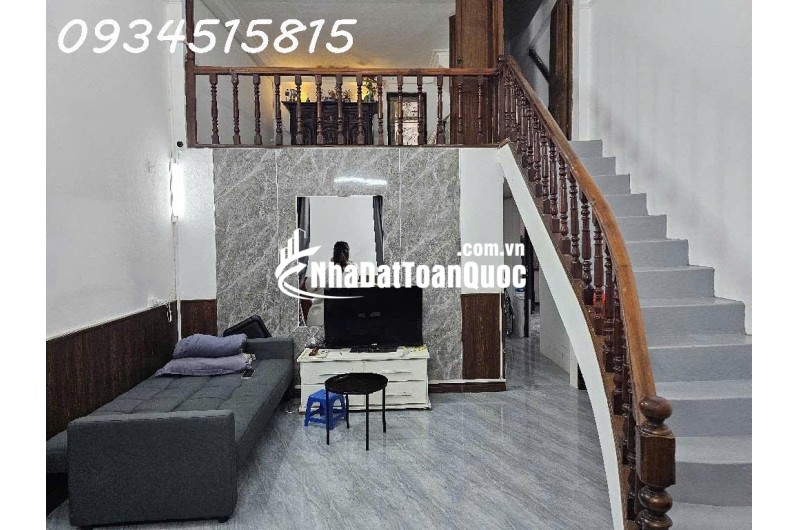 Bán nhà Thịnh Hào- Trung Tâm Đống Đa – 60m² – Cách Ô Tô Tránh 35m – Ở Sướng, Kinh Doanh Đỉnh-11,6 tỷ LH e Trang: 0934515815/0971969686