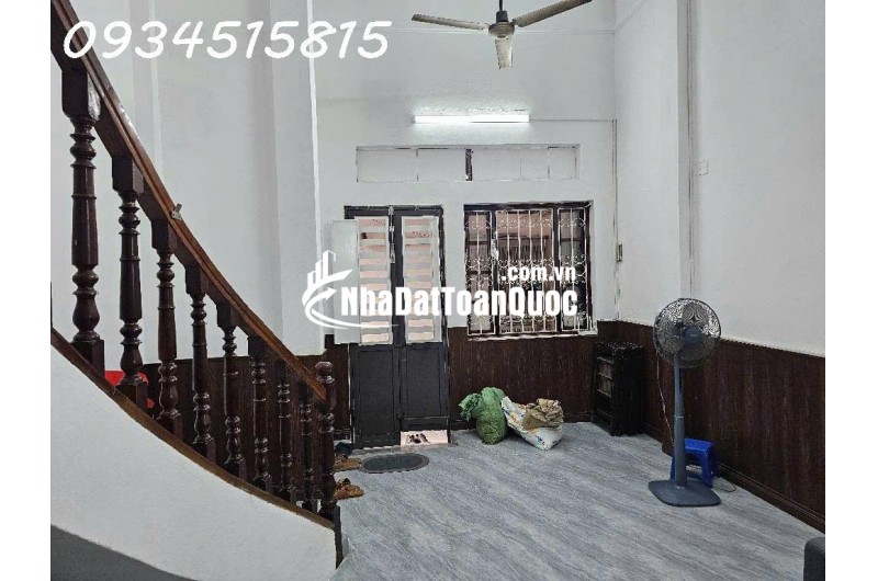 Bán nhà Thịnh Hào- Trung Tâm Đống Đa – 60m² – Cách Ô Tô Tránh 35m – Ở Sướng, Kinh Doanh Đỉnh-11,6 tỷ LH e Trang: 0934515815/0971969686